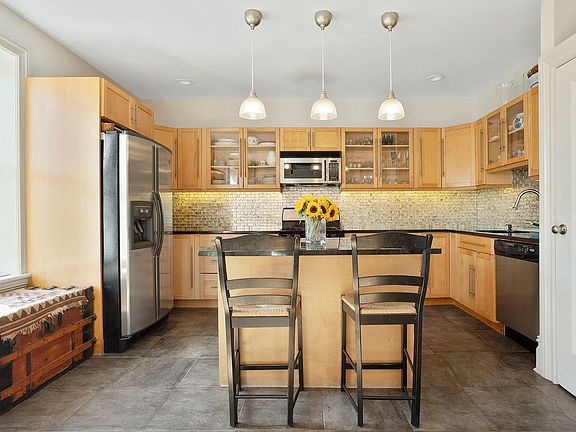5th image of 175 Eastern Pkwy APT 6D