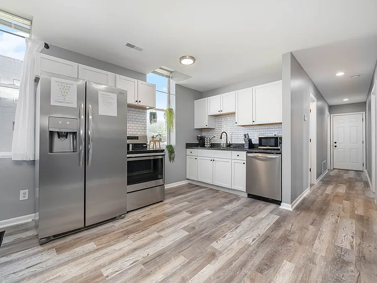 101 Crawford St #B-53641282 — Photo 15