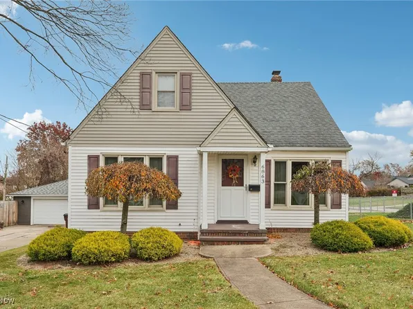 6863 State Rd, Parma, OH 44134