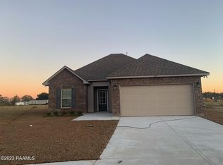 7403 Bon Ami Cir, Maurice, LA 70555