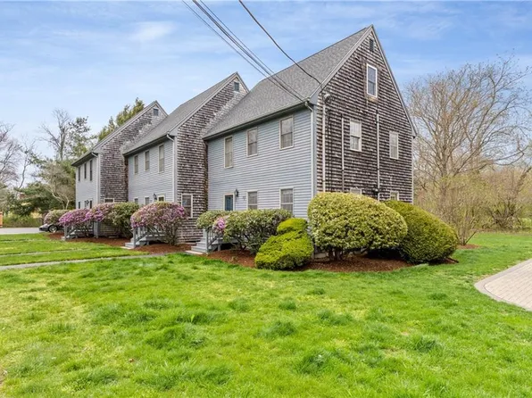 255 Willard Ave #3, South Kingstown, RI 02879