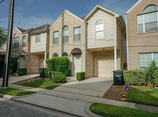 210 Sydnor St, Houston, TX 77020