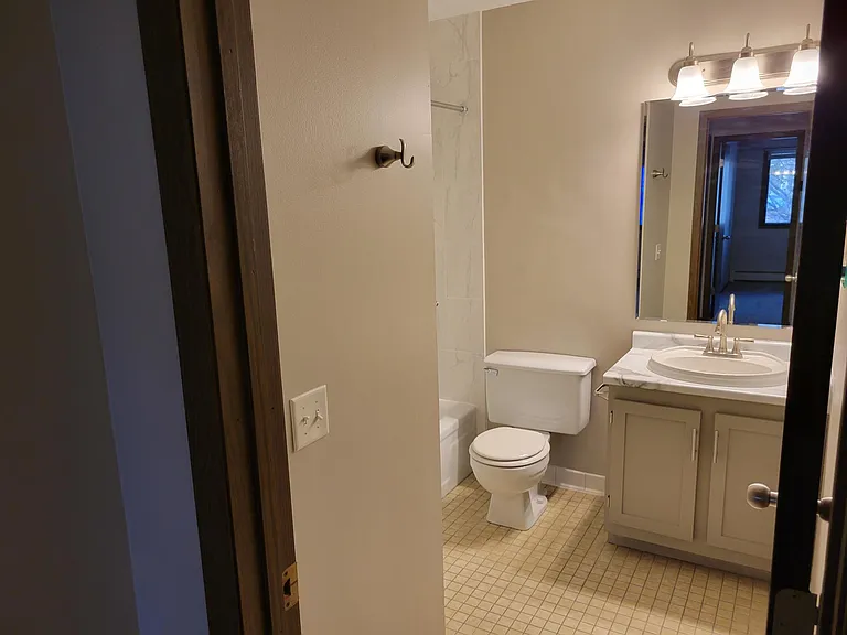 3917 Heritage Hills Dr #102 — Photo 14