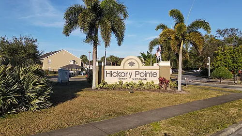 Hickory Pointe Apartments Photo 1
