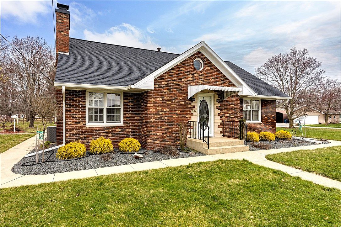 602 W Walnut St, Teutopolis, IL 62467 MLS 6230707 Zillow