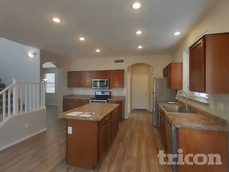 30010 N Sedona Pl — Photo 7