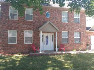 1705 SE Crouch St, Bentonville, AR 72712