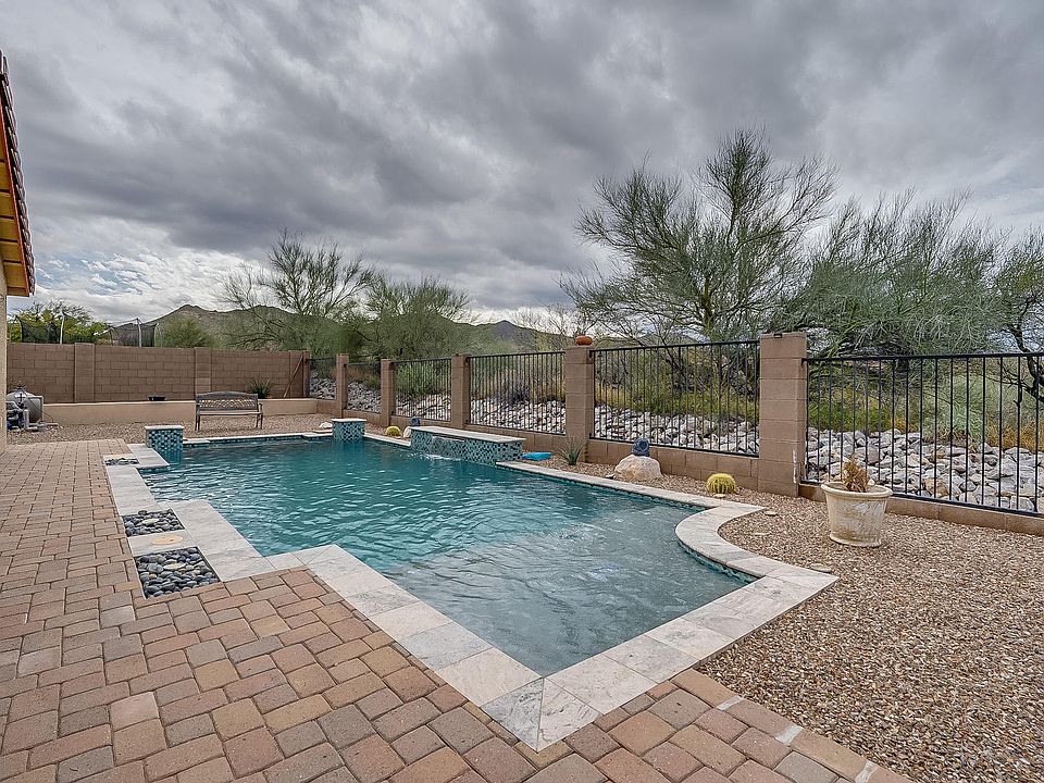 1st image of 644 E Sterling Canyon Dr