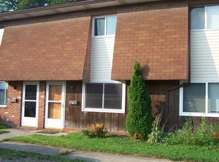 10798 Forest St APT 7, Garrettsville, OH 44231