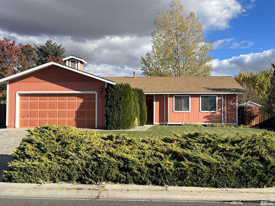 1st image of 703 Hornet Dr