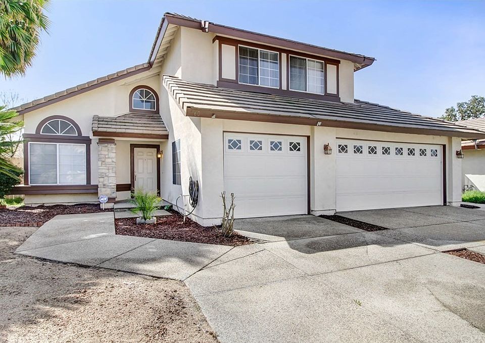 1st image of 360 Cambridge Dr
