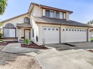 360 Cambridge Dr, San Jacinto, CA 92583