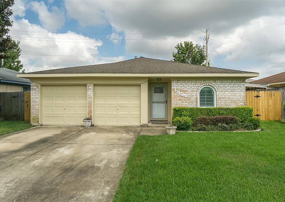 1st image of 1804 Eagle Dr