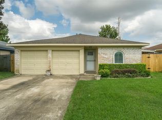 1804 Eagle Dr, League City, TX 77573