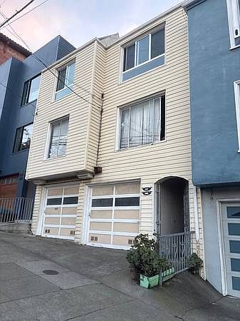 1st image of 1531A 12th Ave #A