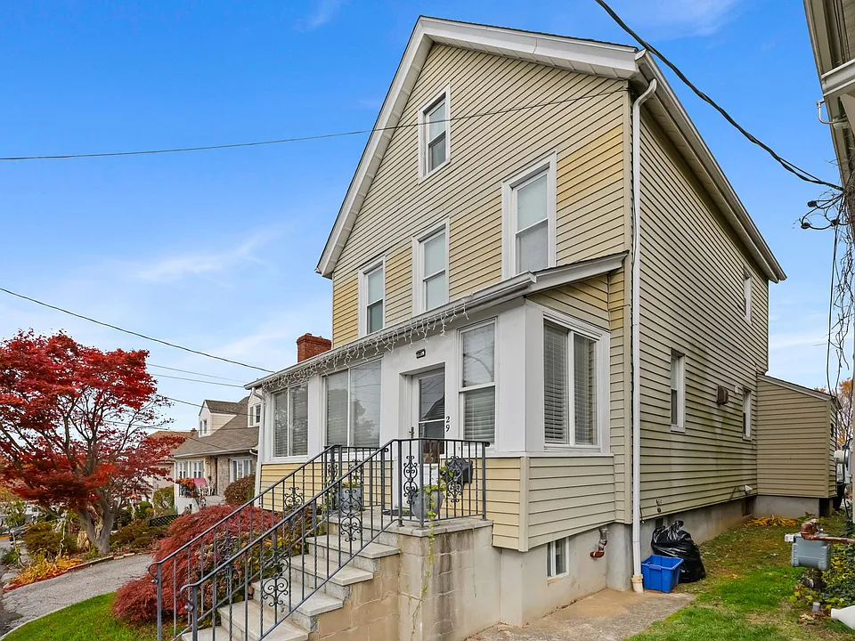 29 Brookridge Ave