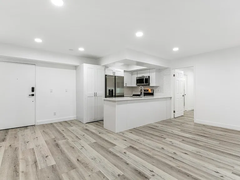 3113 S Durango Ave #8 — Photo 8