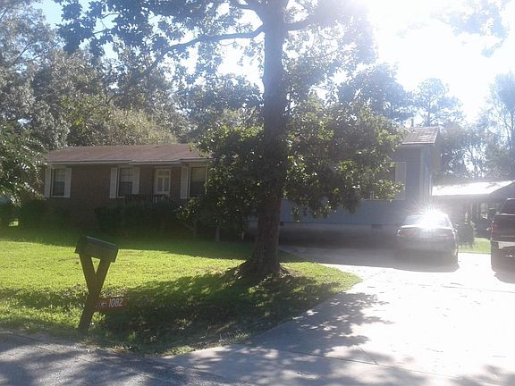 3rd image of 1082 Melvin Norman Dr
