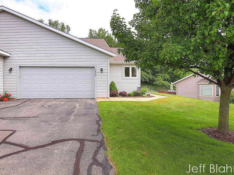 2639 Hillandale Dr NW 16, Grand Rapids, MI 49534 Zillow