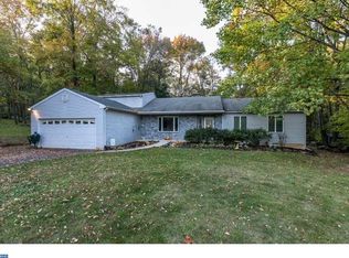 1790 Walnut Ln, Quakertown, PA 18951