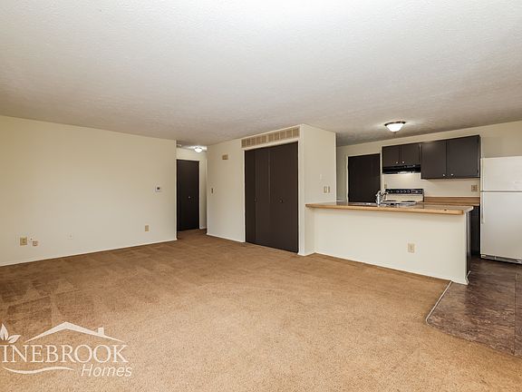 4th image of 8148 Mount McKinley Dr