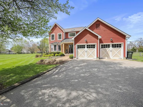 17 Bridge Rd, Lumberton, NJ 08048