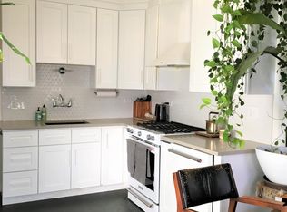 3329 W Pierce Ave #1, Chicago, IL 60651