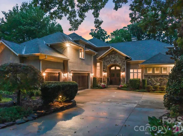 11808 Pleasant Wyatt Pl, Charlotte, NC 28277