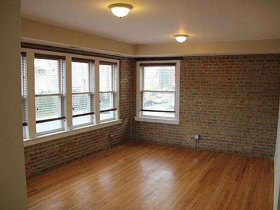 2nd image of 3040 W Diversey Ave APT 1