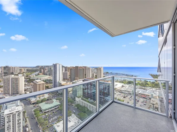 629 Keeaumoku St Unit 3903, Honolulu, HI 96813