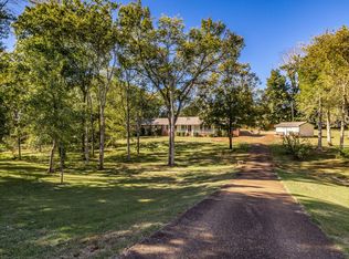1940 Graceland Dr, Goodlettsville, TN 37072
