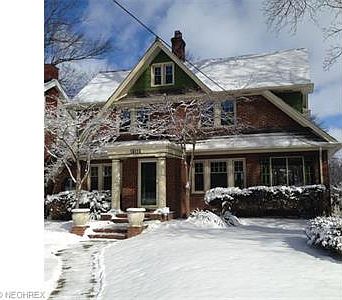 2nd image of 15114 Lake Ave