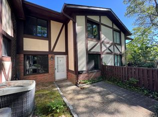233 Sagamore Hills Dr, Port Jefferson Station, NY 11776