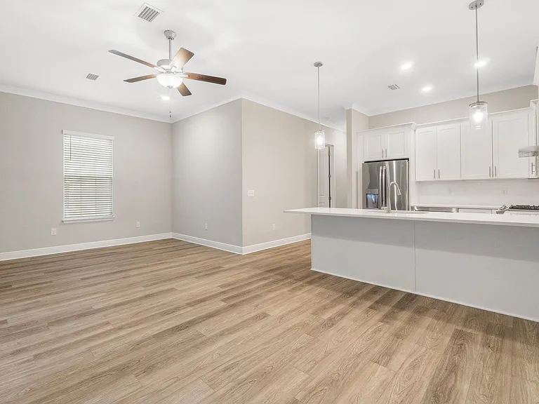 38 Kara Lake Dr — Photo 12