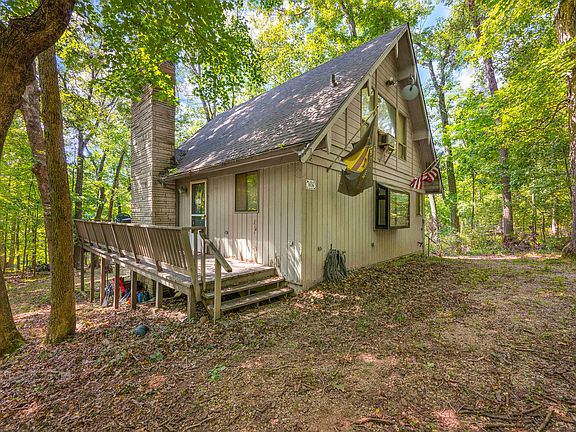 2nd image of 1836 Tanglewood Dr