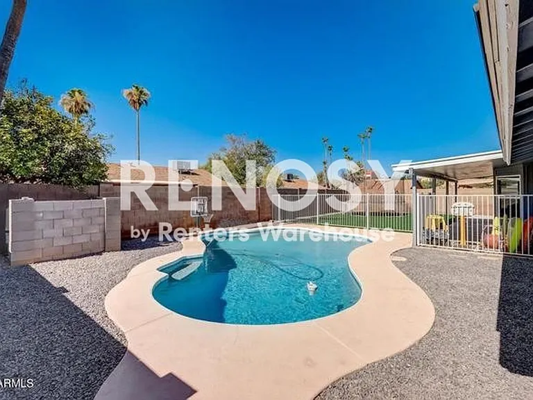 4145 W Danbury Dr — Photo 7