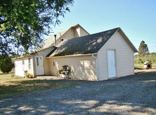11825 S Barnards Rd, Molalla, OR 97038