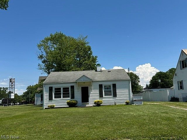 1st image of 920 Norman Ave