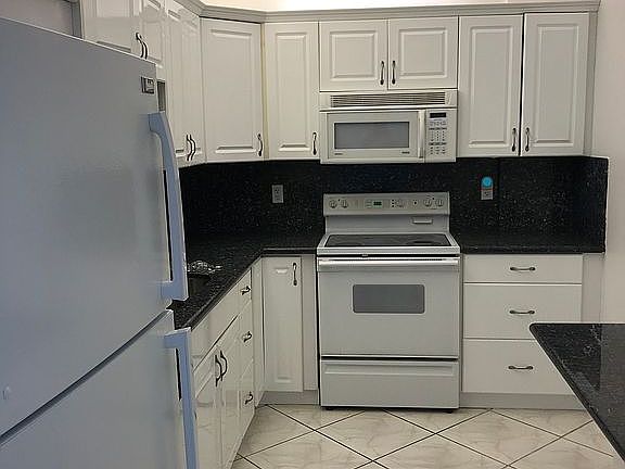 Kitchen with Granite Counter