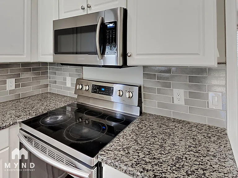 9738 Woodend Ct — Photo 12