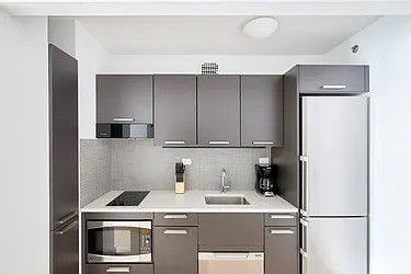 Rented by Manhattan Realty Group