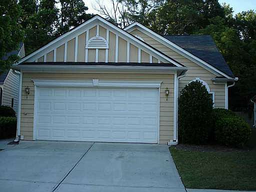 2nd image of 2120 Appaloosa Way