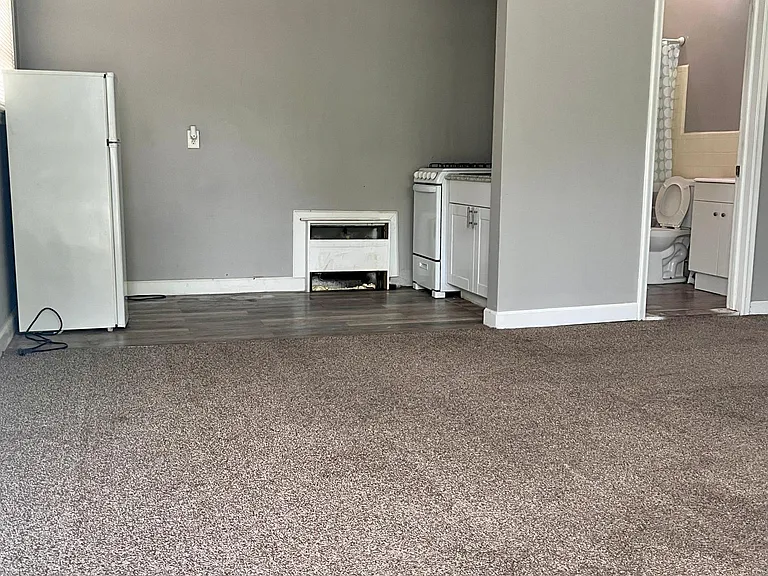 14930 Tireman Ave — Photo 6