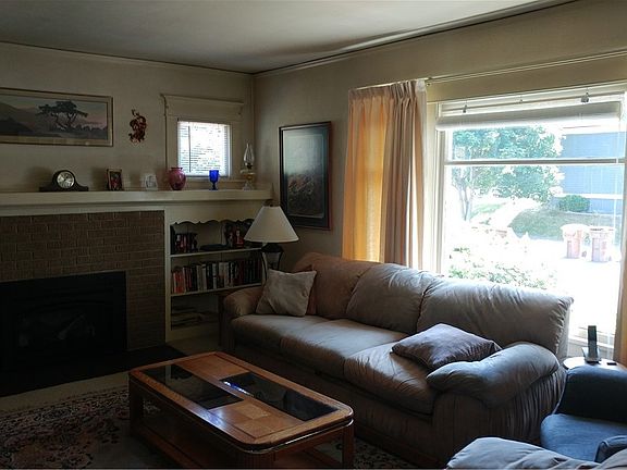 5th image of 2809 N 11th St
