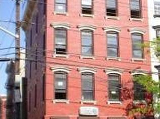 333 Adams St APT 4, Hoboken, NJ 07030