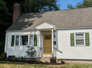 154 Rood Ave, Windsor, CT 06095