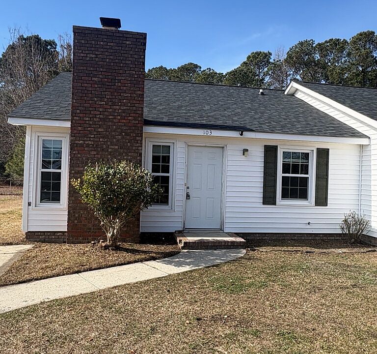 1st image of 103 Pine Crest Dr
