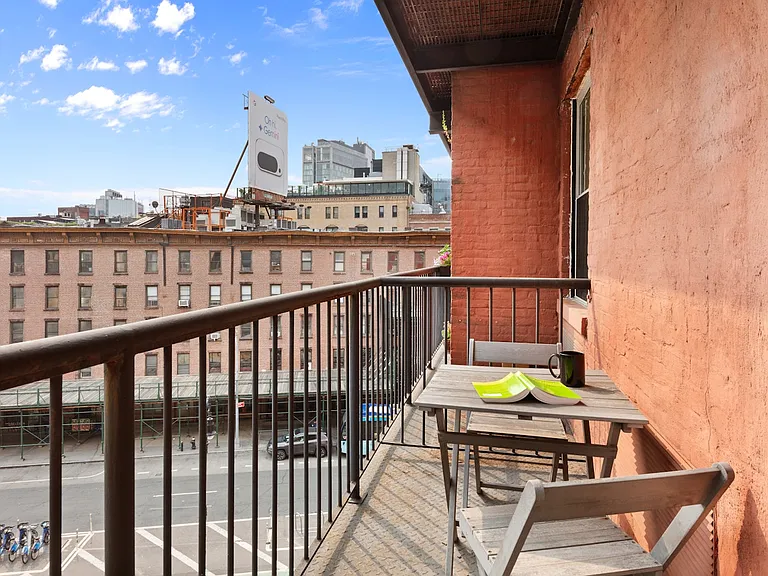 350 W 14th St #5A — Photo 8