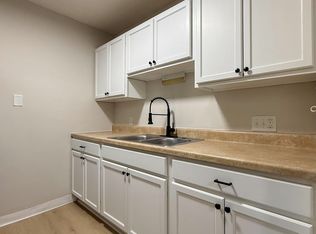 2107 Blairs Ferry Rd NE #12, Cedar Rapids, IA 52402