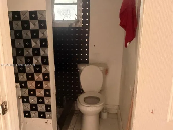 634 SW 10th Ave, Miami, FL 33130